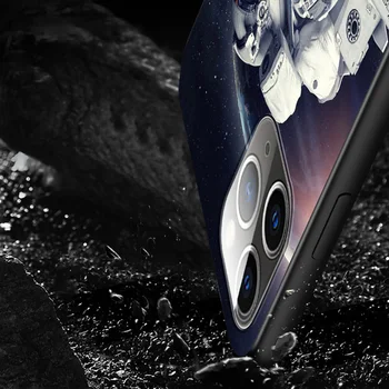 Kosmoso Astronautas Meno iPhone 12 11 XS Pro Max Mini XR X 8 7 6 6S Plius 5 SE 2020 Juodo Dangtelio Telefono dėklas
